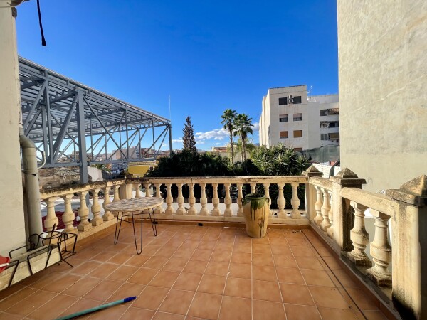 Old Apartment In The Center Of Villajoyosa.