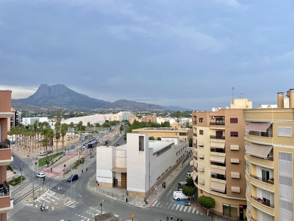 Gran Piso En El Centro De Villajoyosa.